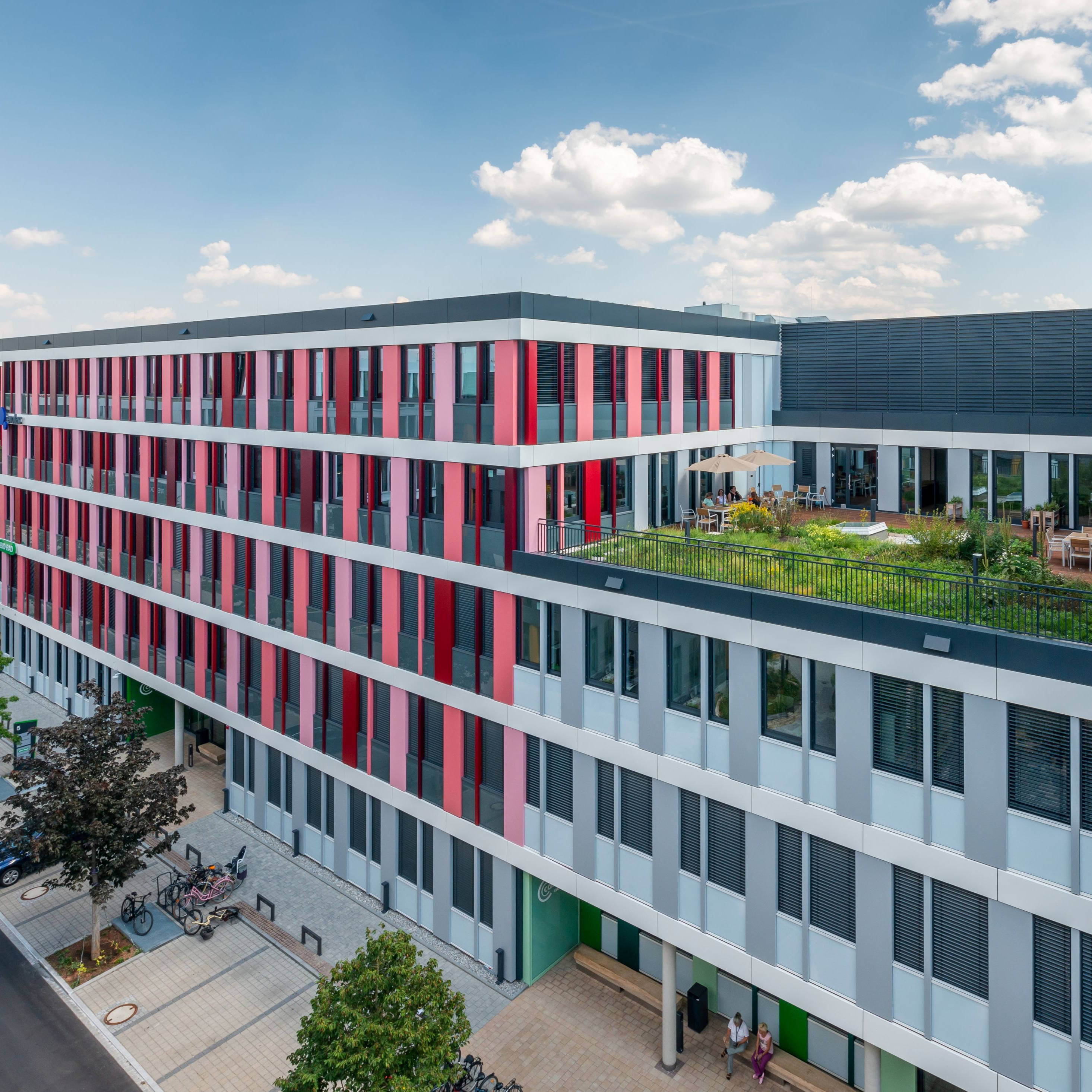 Außenansicht der Bürogebäudereferenz Toni Campus